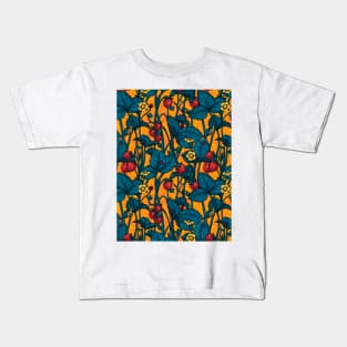 Wild strawberries, red and blue Kids T-Shirt